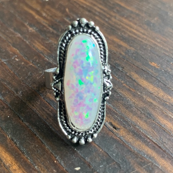 ✨NWT✨Large Opal Sterling Silver Ring - Picture 3 of 9